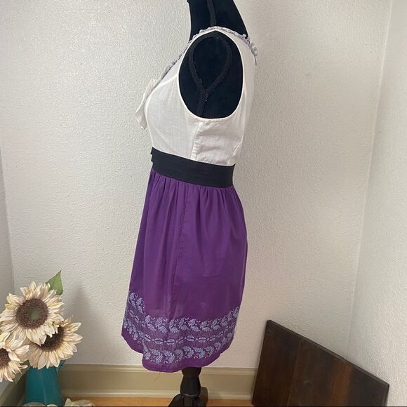 White & Purple Color Block Empire Waist Dress - Picture 2 of 9